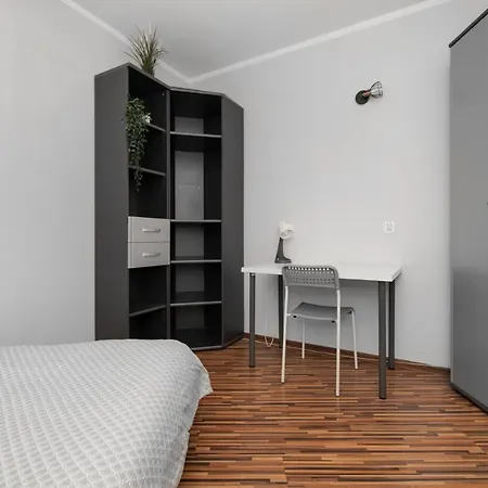 Guest house Tjiraso